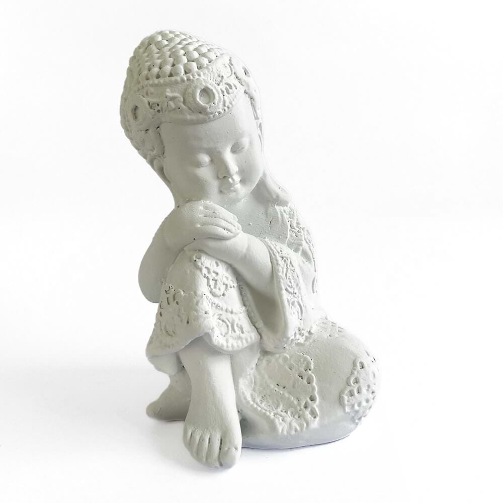 undefined | Estátua Buddha Criança Descansando - Cabeça no joelho