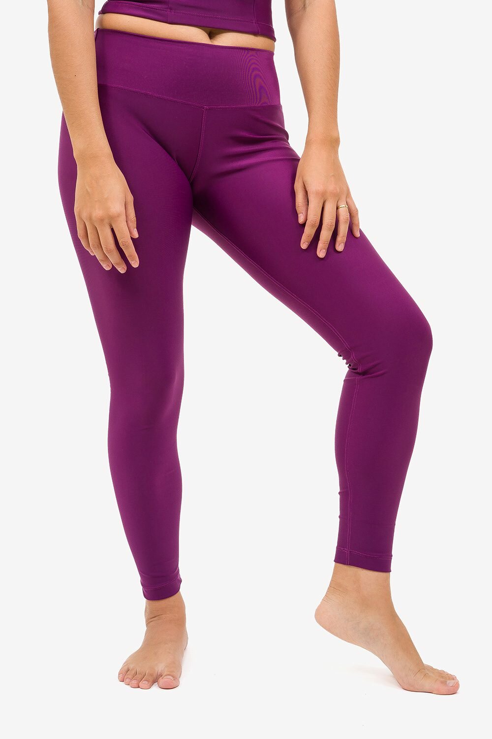 legging-essence-compress-yogateria-04
