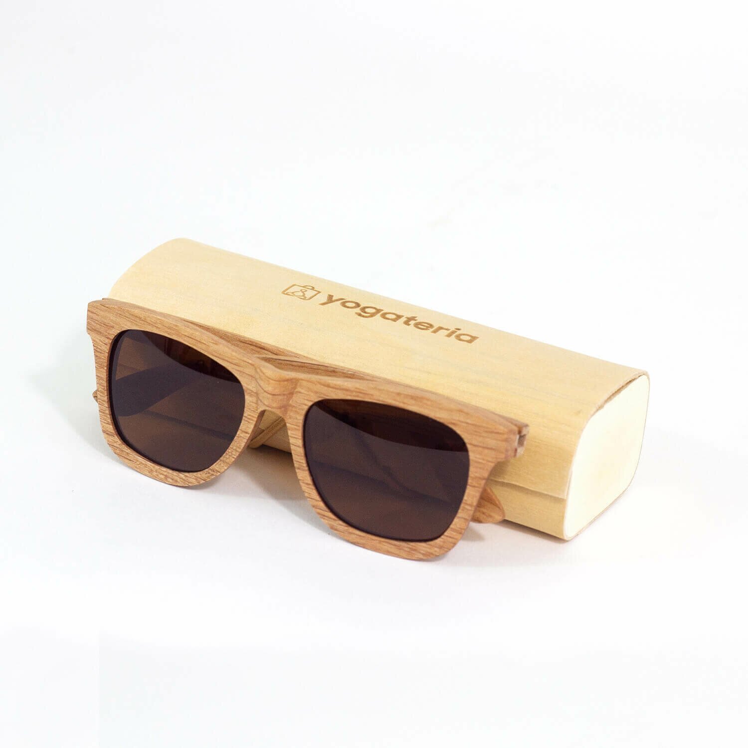 oculos-madeira-yogateria-noronha