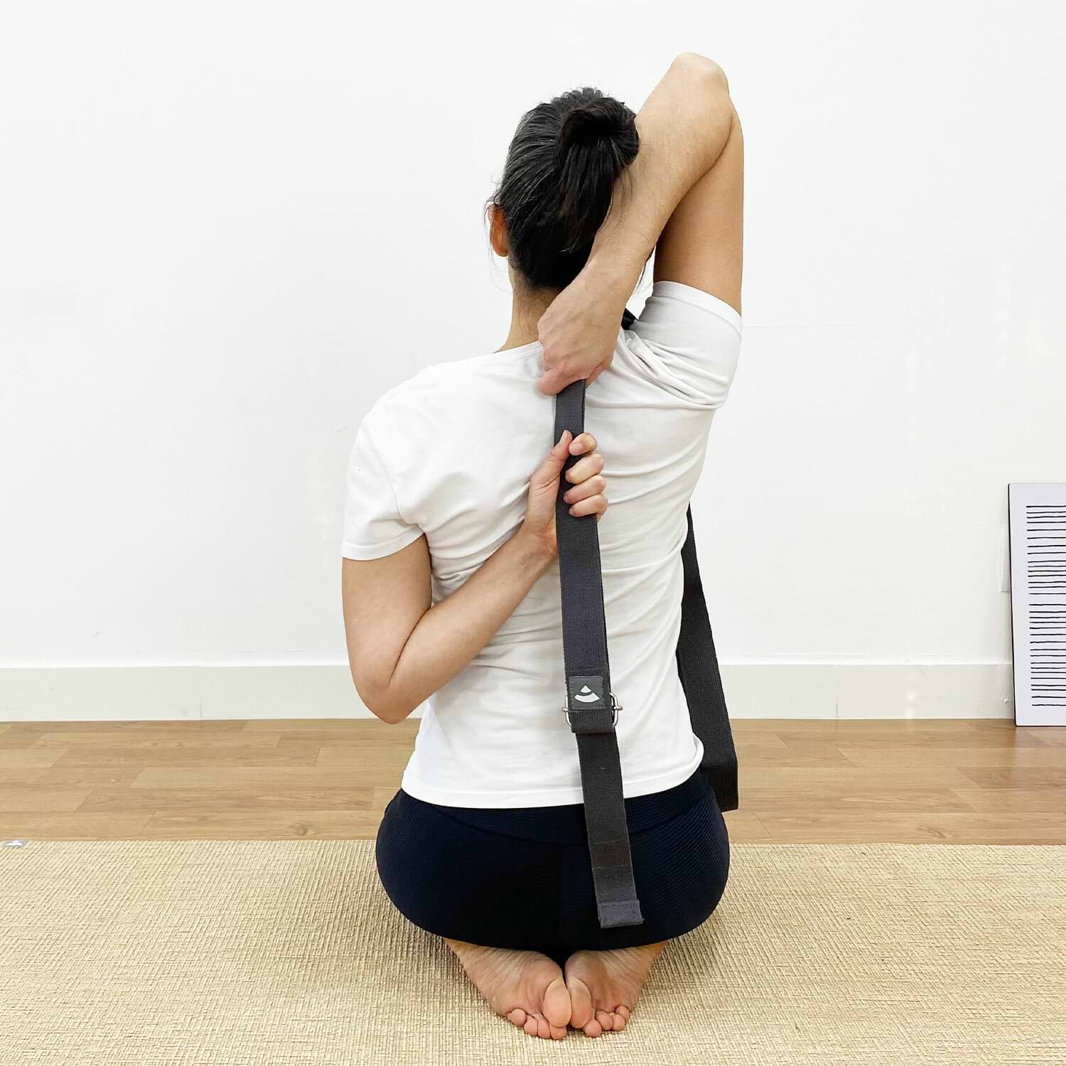 cinto-grafite-yogateria-posturas-12