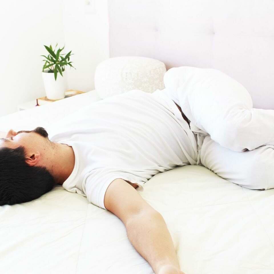 yoga-para-dormir-2-yogateria