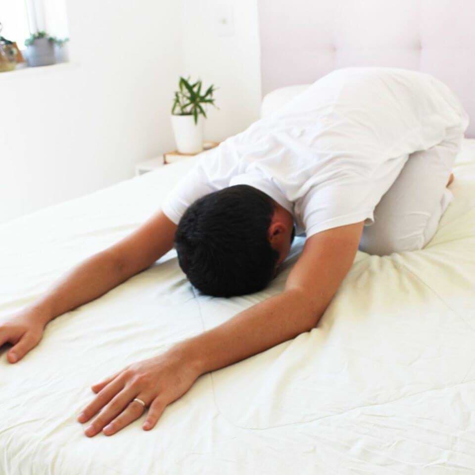 yoga-para-dormir-4-yogateria