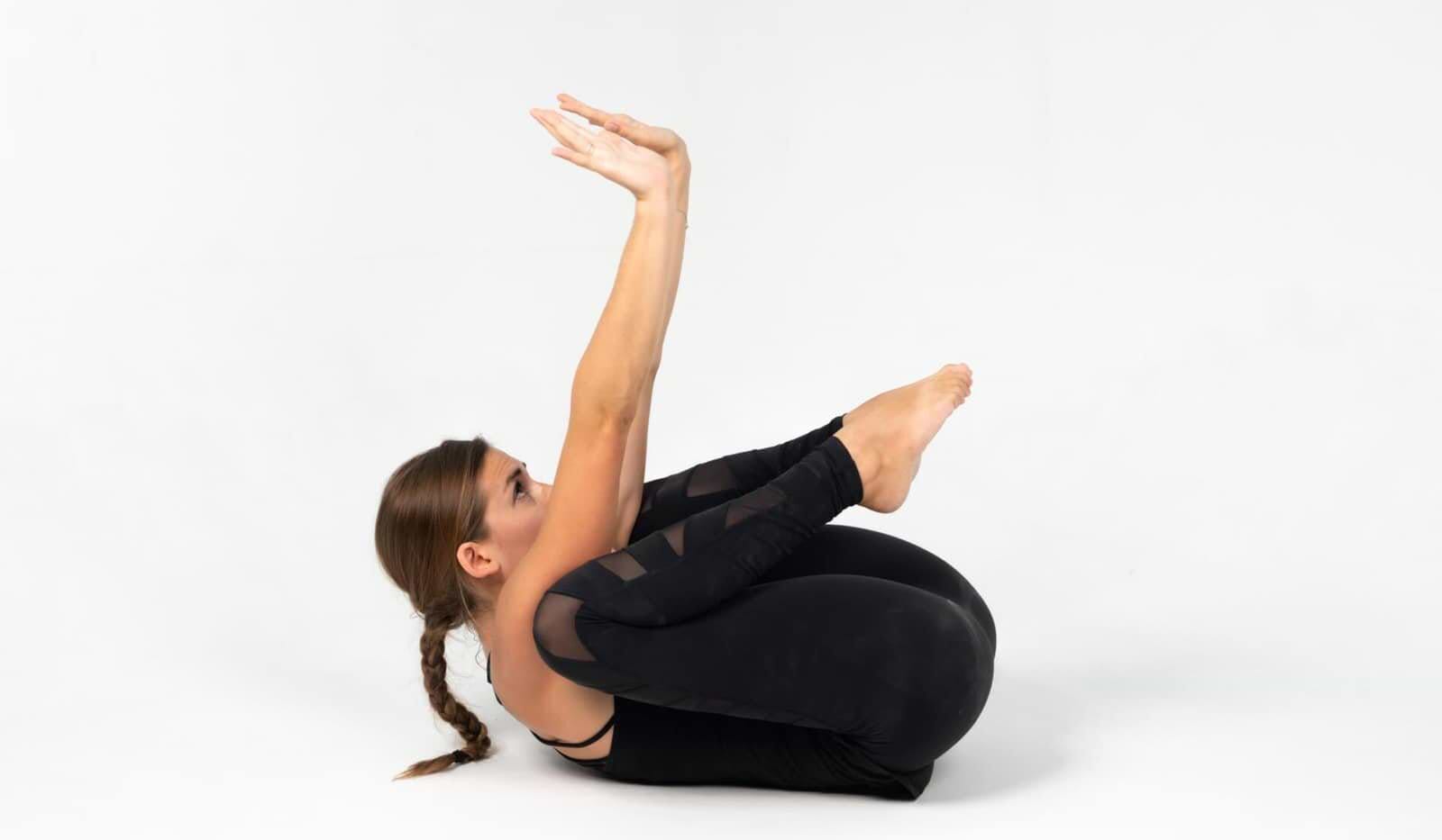 bakasana-postura-corvo-yogateria9