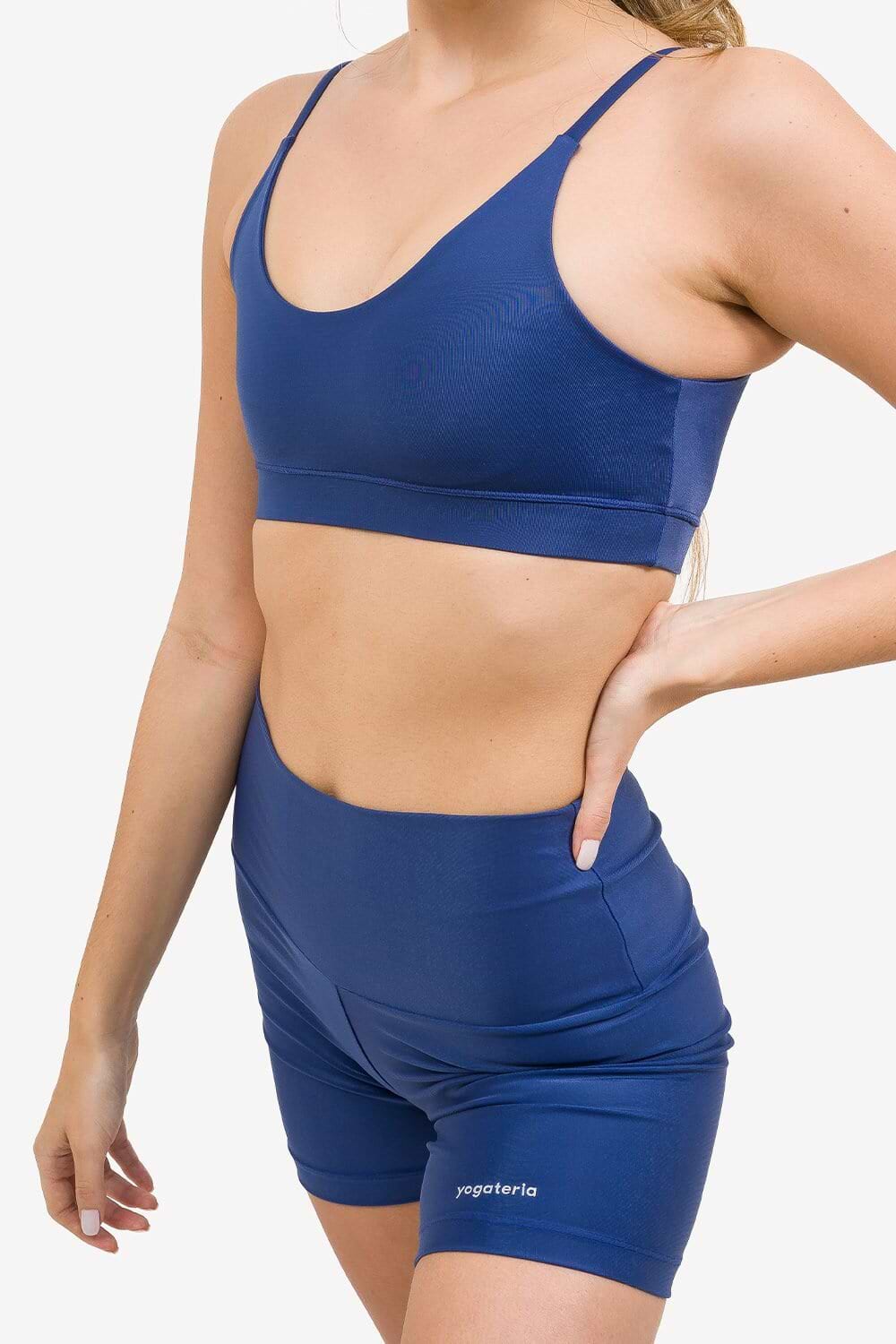 top-moment-compress-yogateria-azul-05