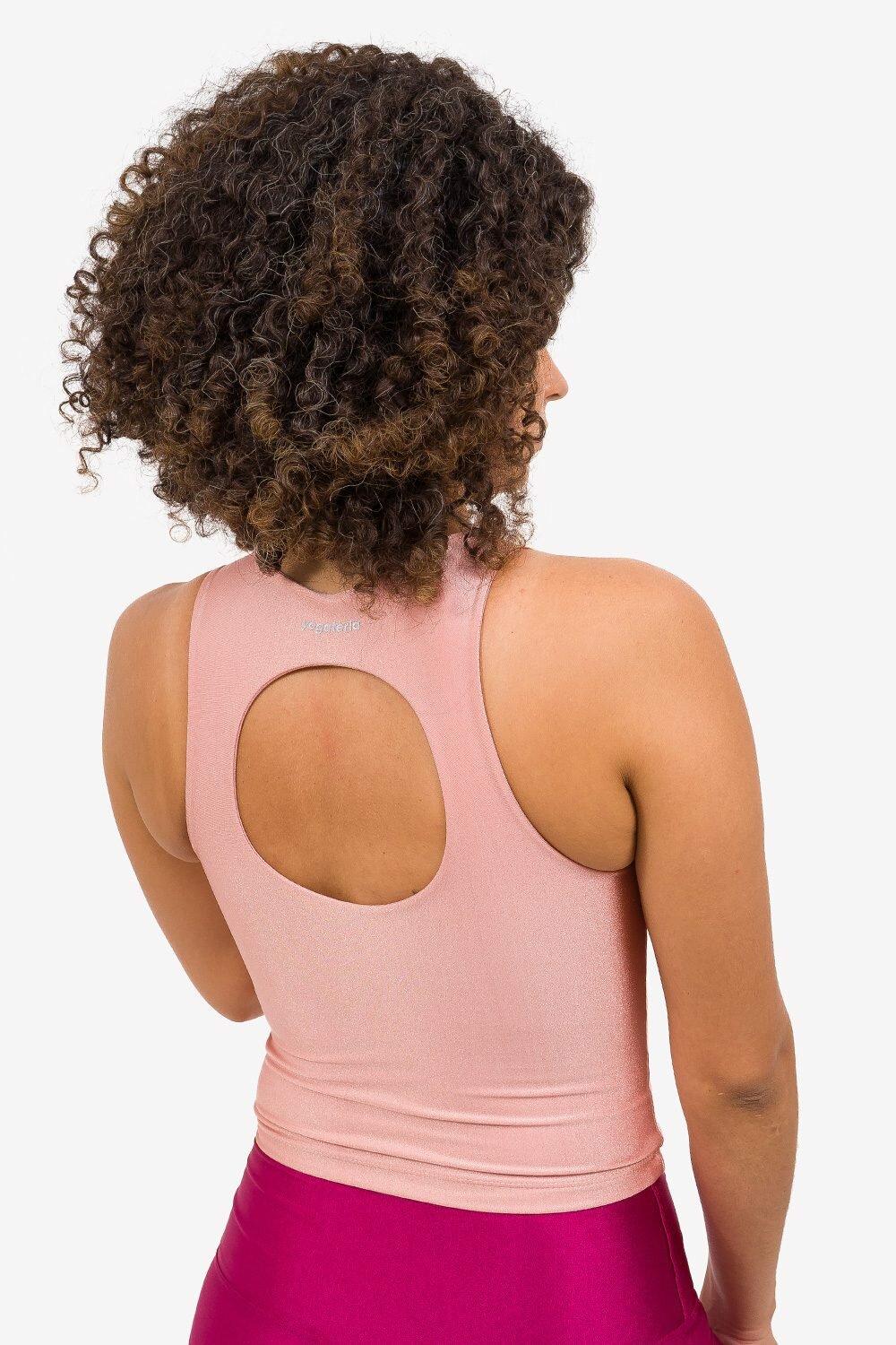 top-cropped-universe-shine-yogateria-rosa-01