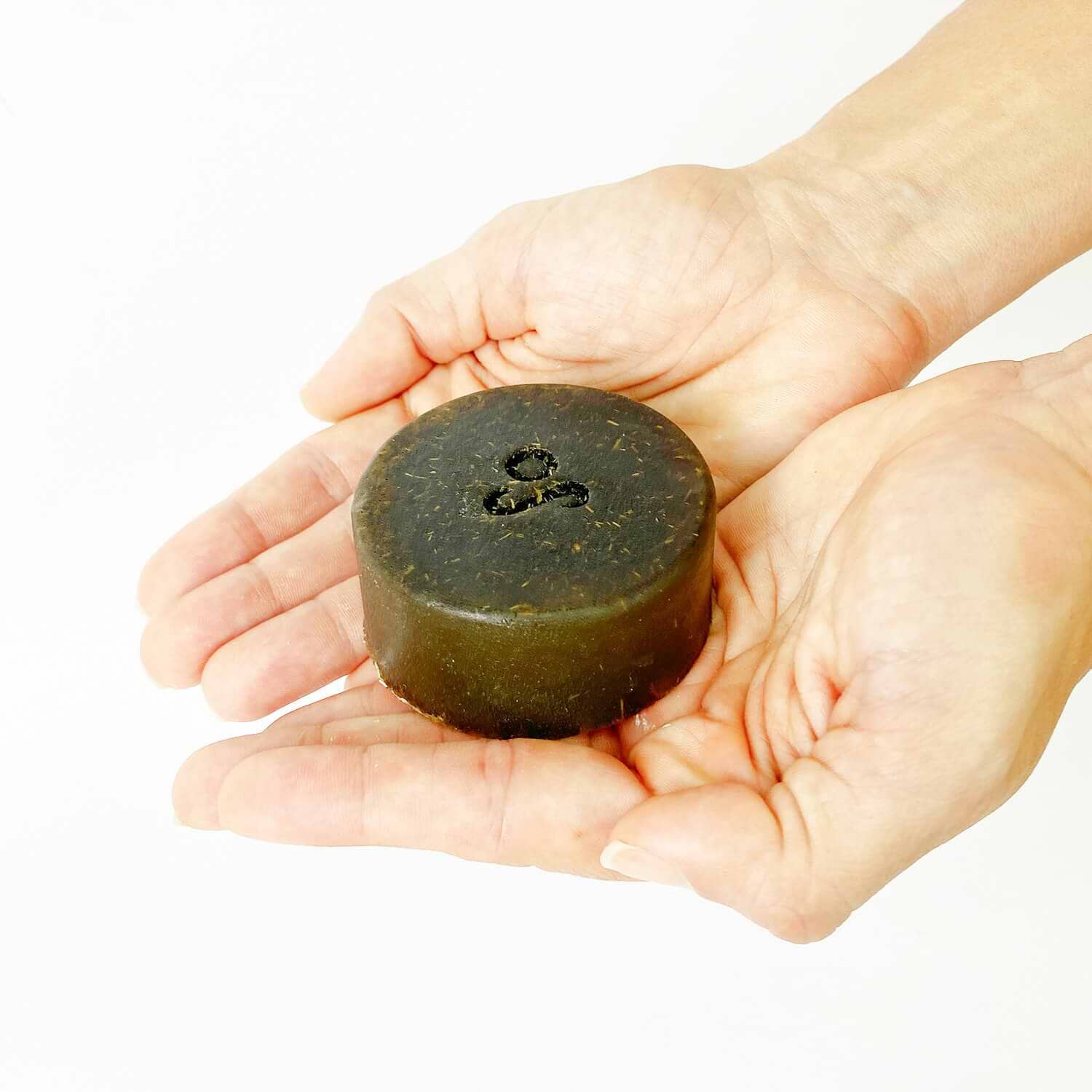 sabonete-pocao-magica-arruda-alecrim-yogateria-02