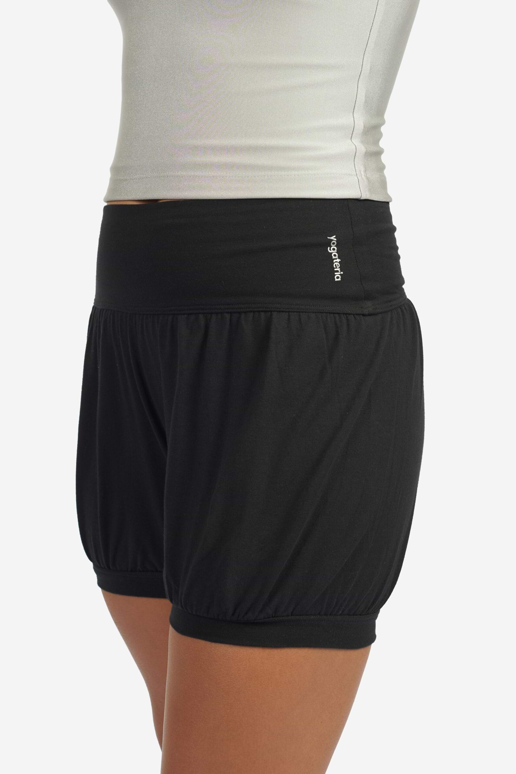 short-iyengar-yogateria-preto-03