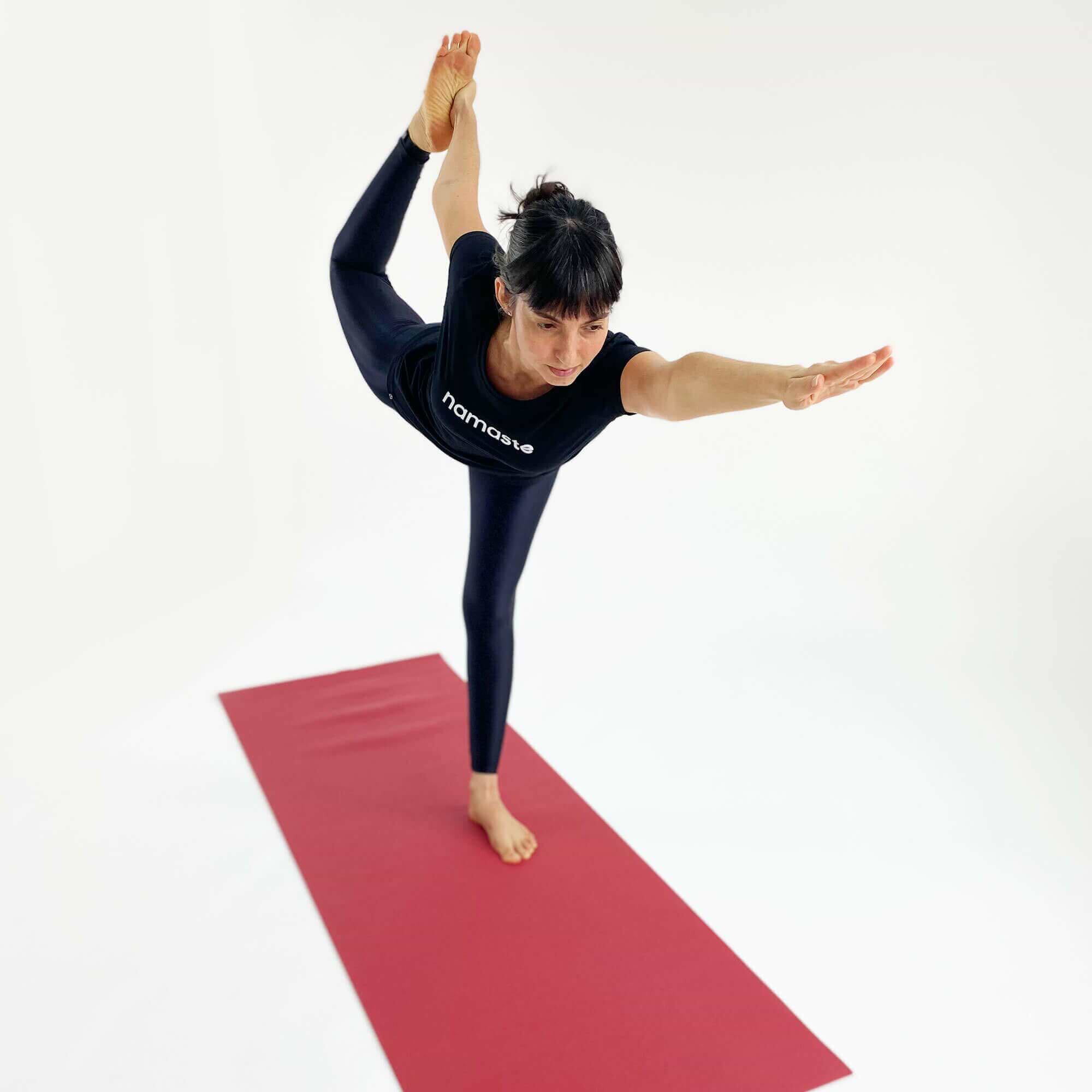 asana-tapete-yoga-yogateria-bordo-1-