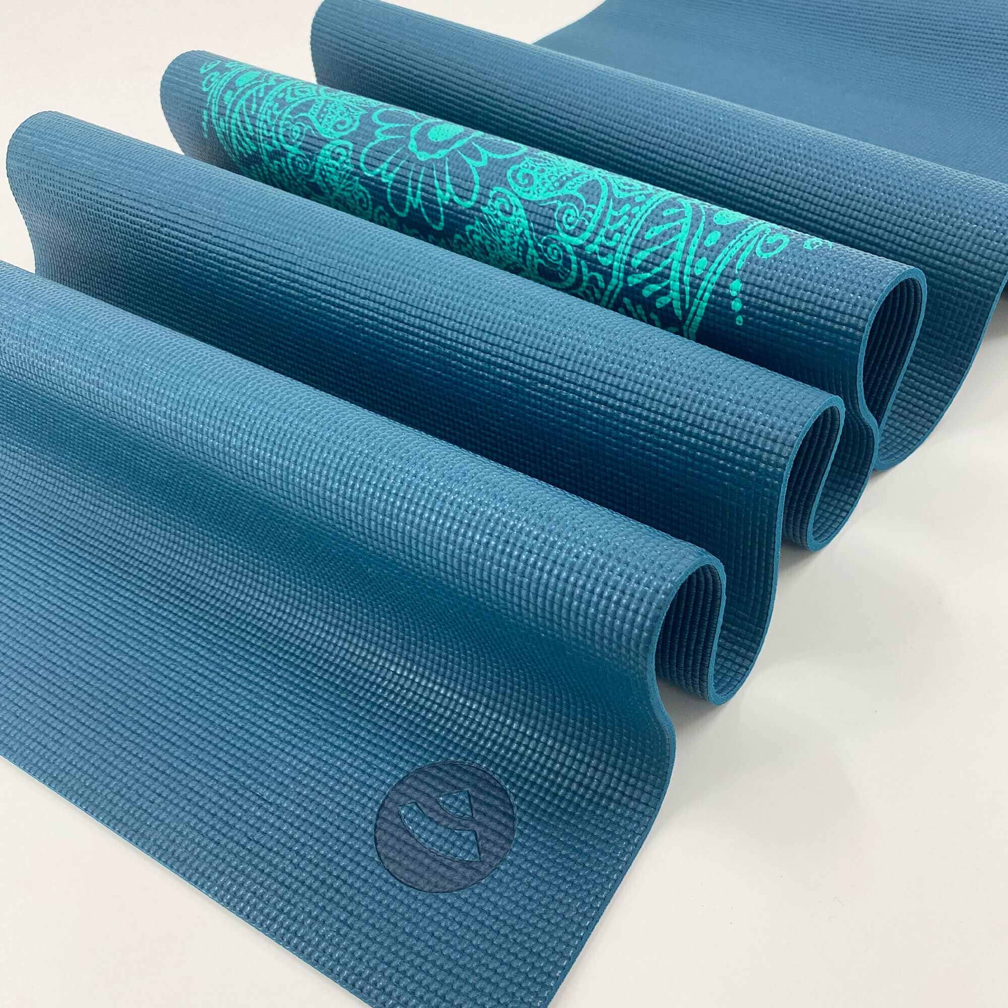 tapete-yoga-leela-mandala-yogateria-petroleo-turquesa-2