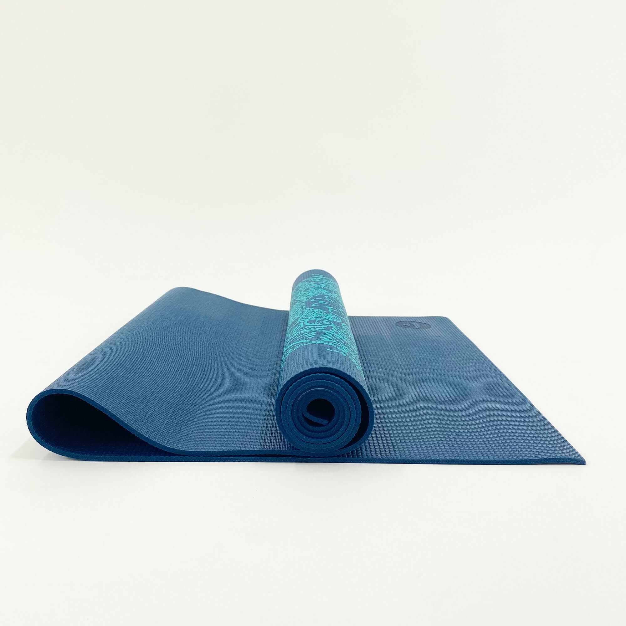 tapete-yoga-leela-mandala-yogateria-petroleo-turquesa-4