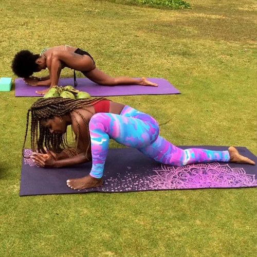 tapete-yoga-leela-mandaladesign-yogateria-ameixa-1 tapete-yoga-leela-mandaladesign-yogateria-ameixa-1
