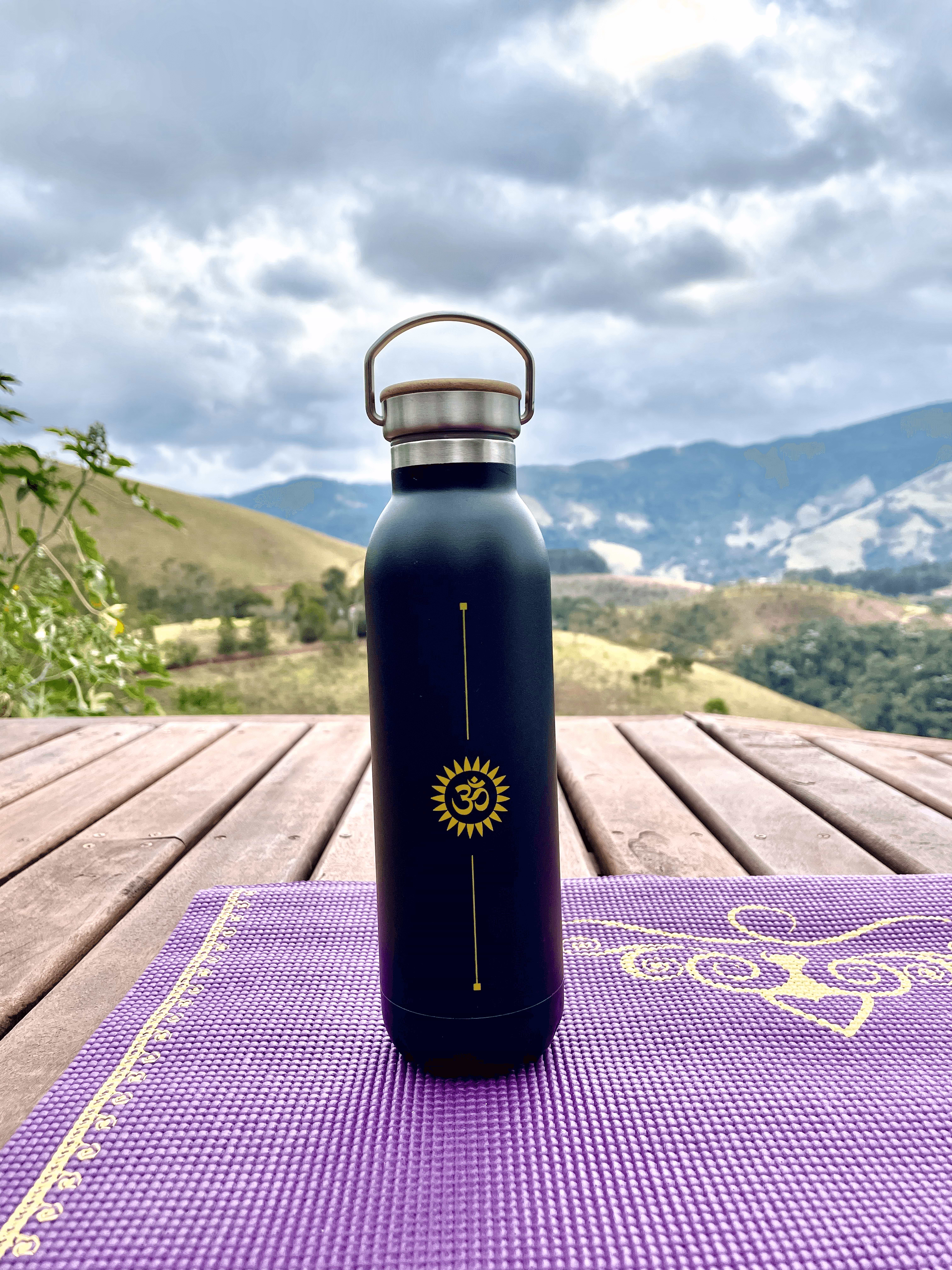 garrafa termica inox preta yogateria