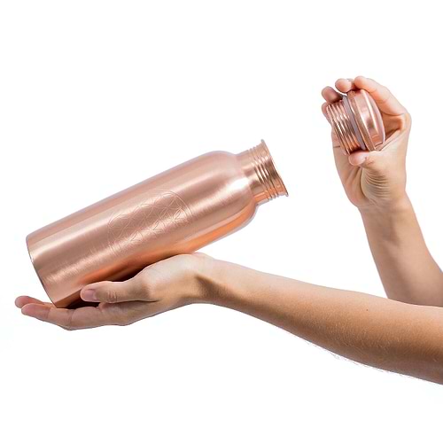 Garrafa-cobre-yogateria-flordavida-4 Garrafa-cobre-yogateria-flordavida-4