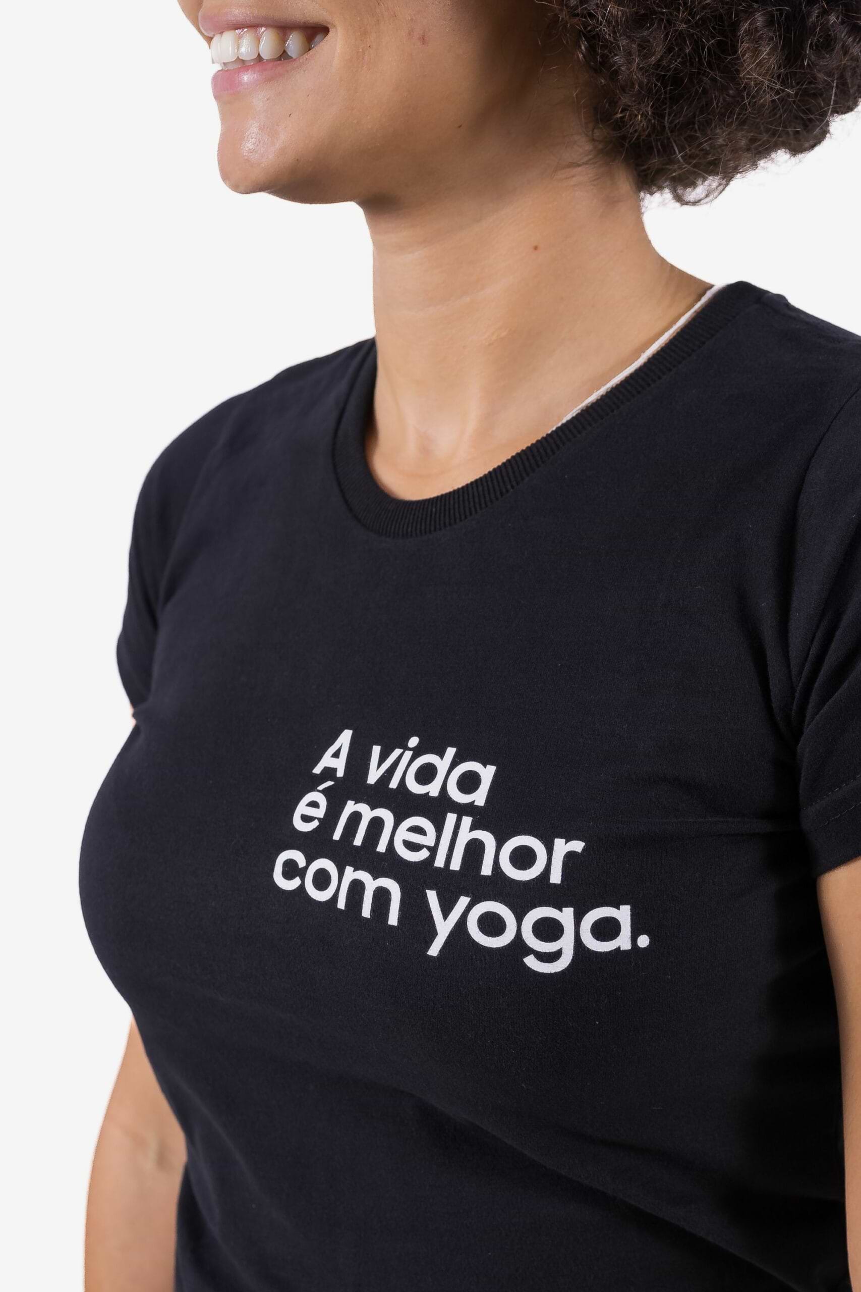 Camiseta A vida é melhor com yoga — imagem 6