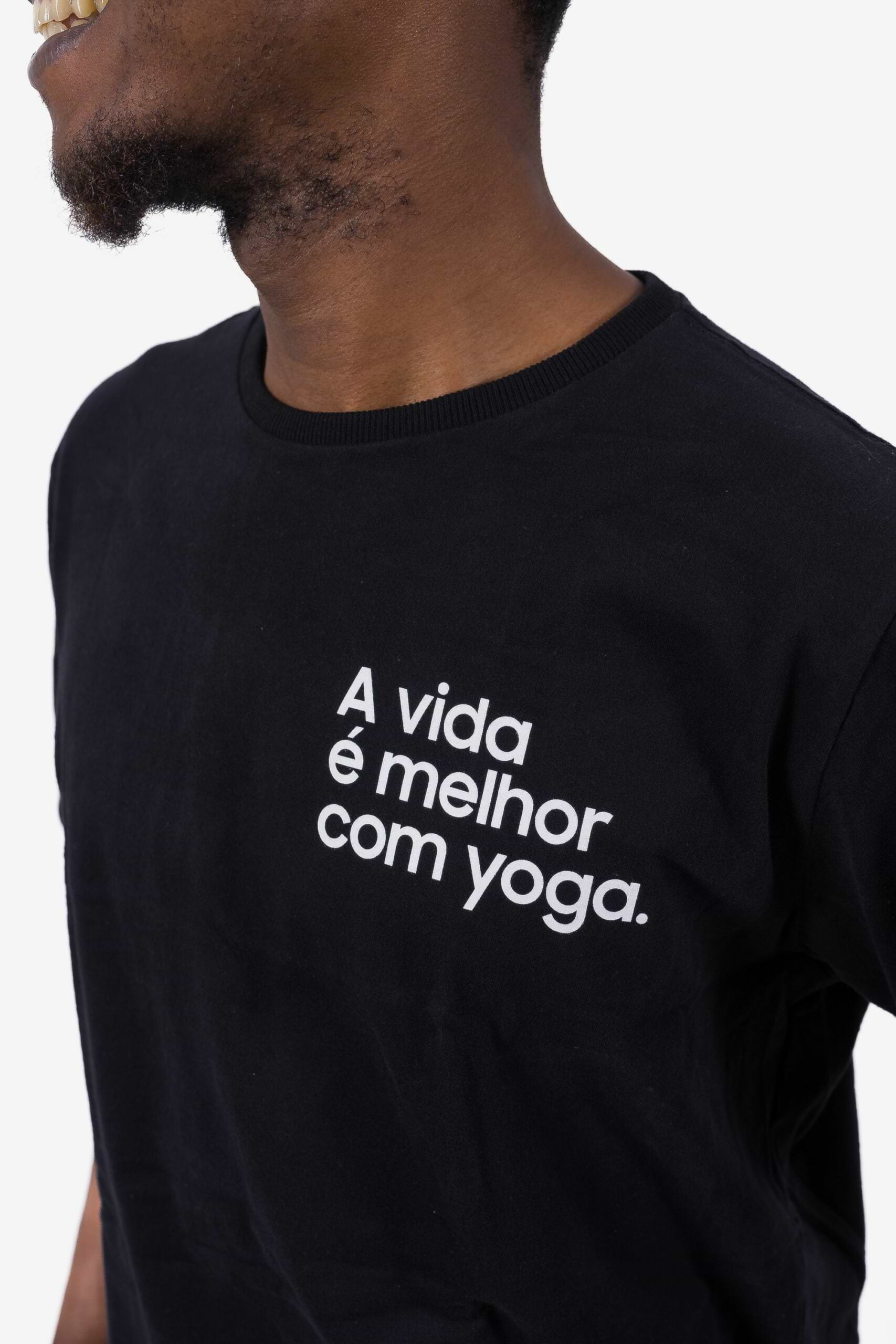 Camiseta A vida é melhor com yoga — imagem 9