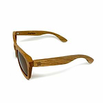 oculos-madeira-yogateria-noronha-8