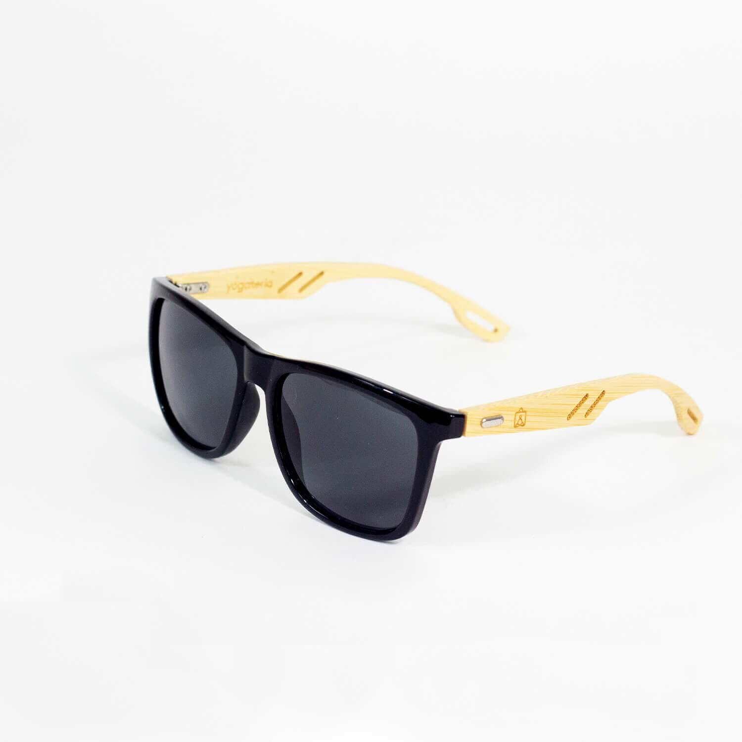 oculos-madeira-yogateria-rio-1
