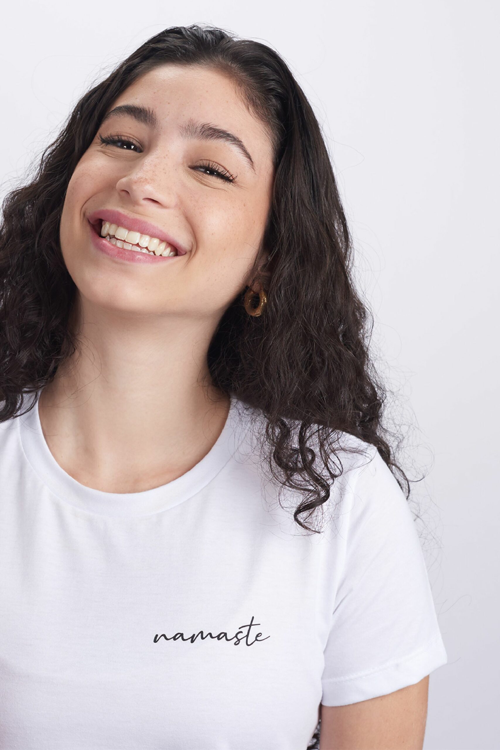 Camiseta Namaste Caligrafia 9 camiseta-babylook-namaste-yogateria-06