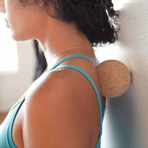 bola-lacrosse-6cm-cortiça-natural-yogateria2 bola-lacrosse-6cm-cortiça-natural-yogateria2