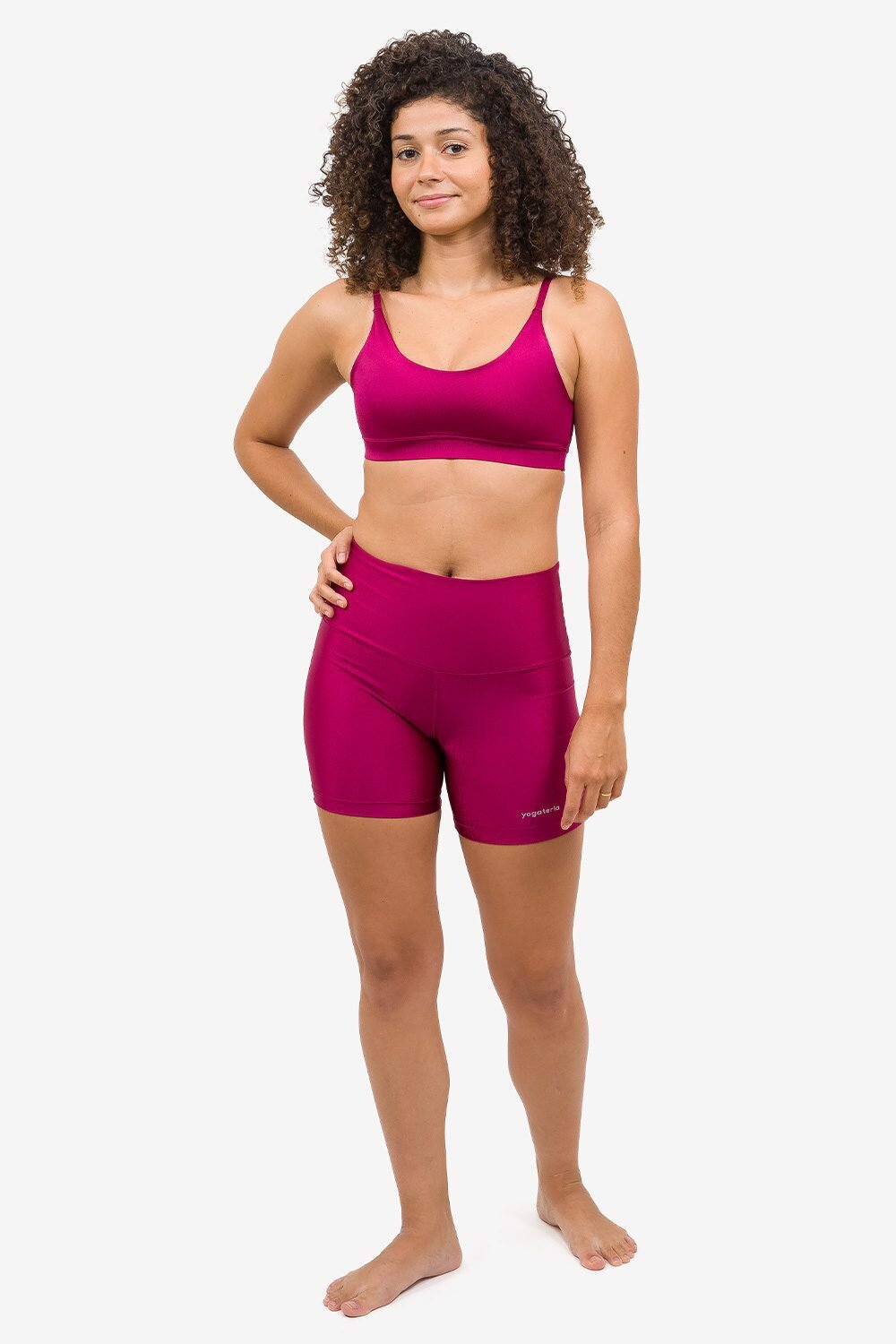 short-shine-yogateria-amora-09 short-shine-yogateria-amora-09