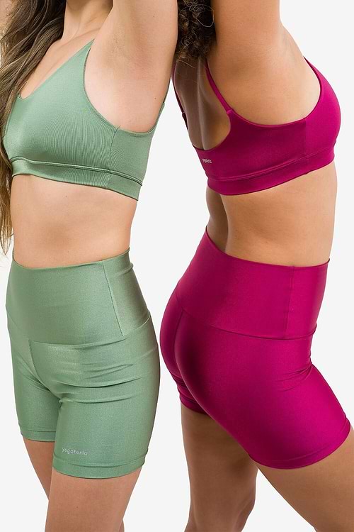 short-shine-yogateria-verde-amora-02 short-shine-yogateria-verde-amora-02