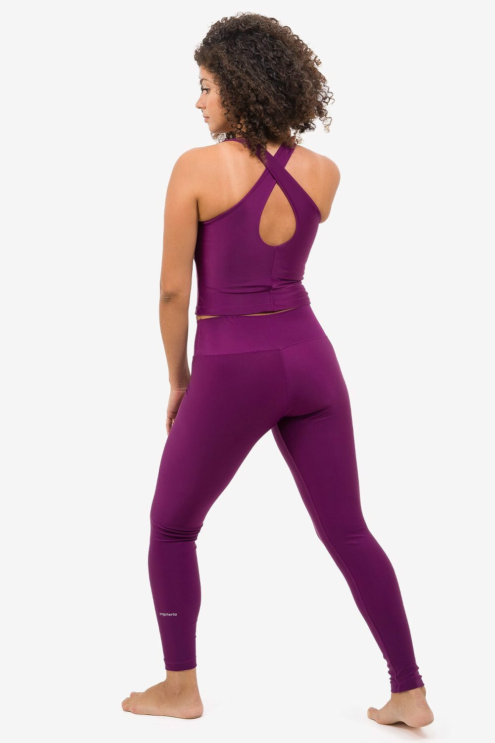 legging-essence-compress-yogateria-05