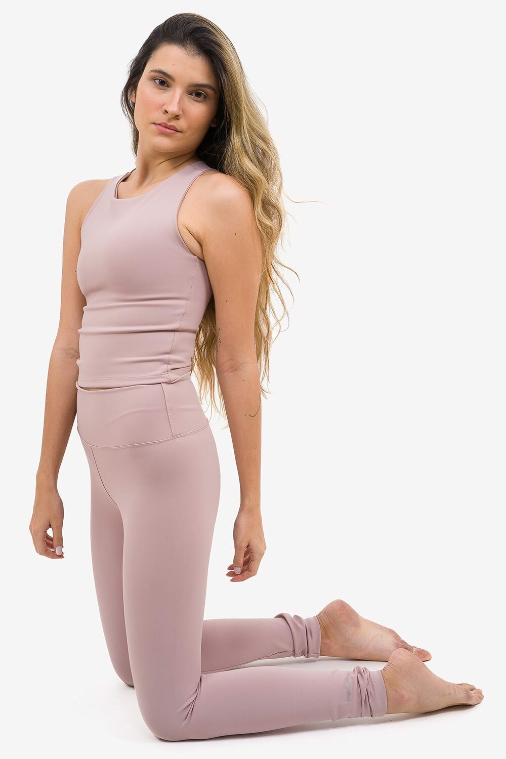 Legging Presence - Soft Compress 6 legging-presence-soft-compress-yogateria-01