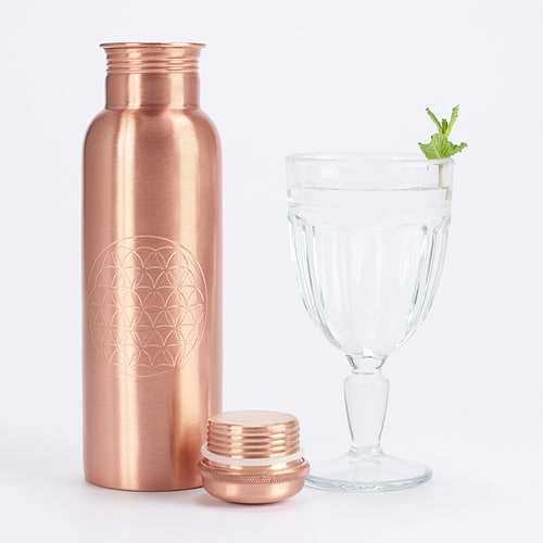garrafa-cobre-yogateria-flordavida-3 garrafa-cobre-yogateria-flordavida-3