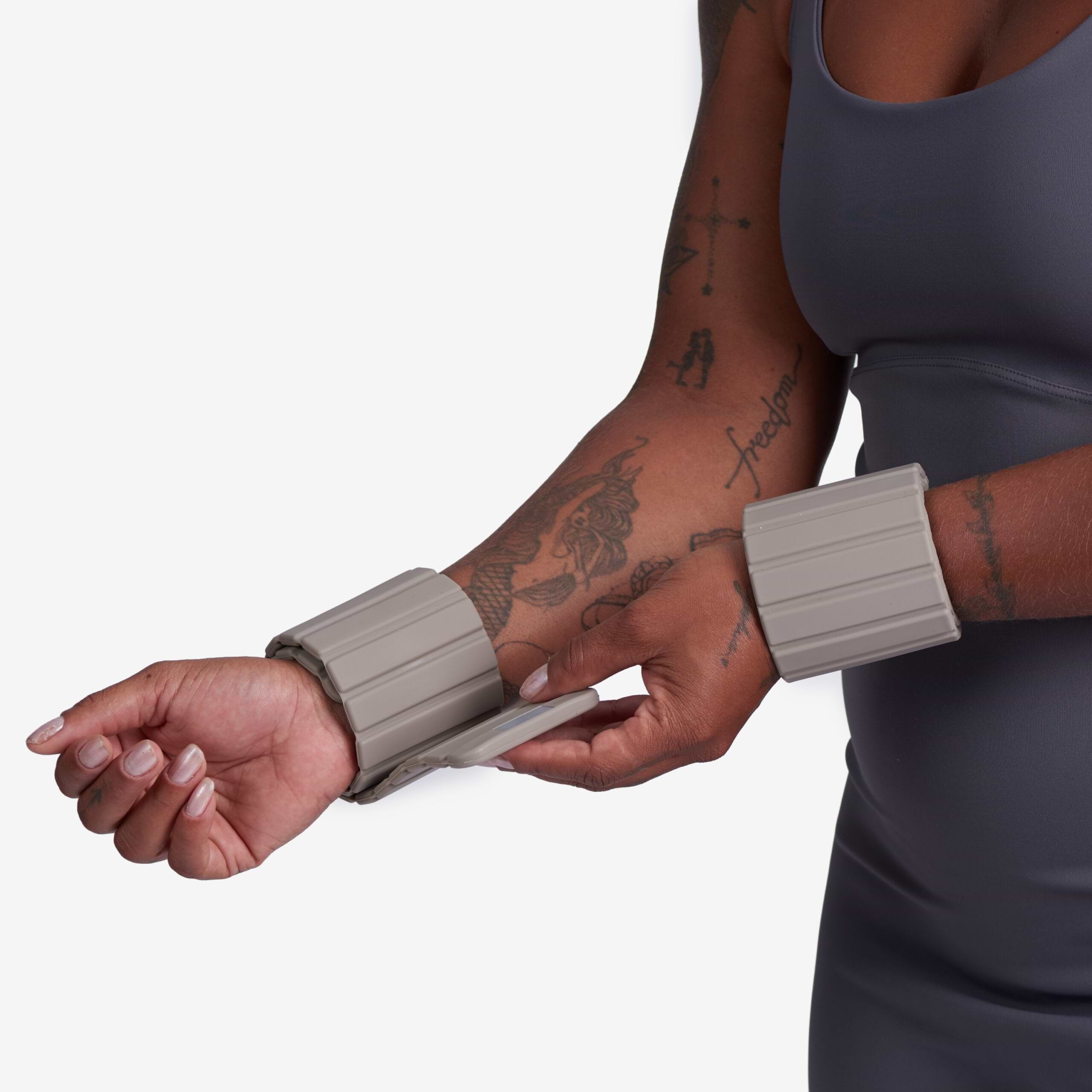 Pulseira / Caneleira Kali - 500g — imagem 2