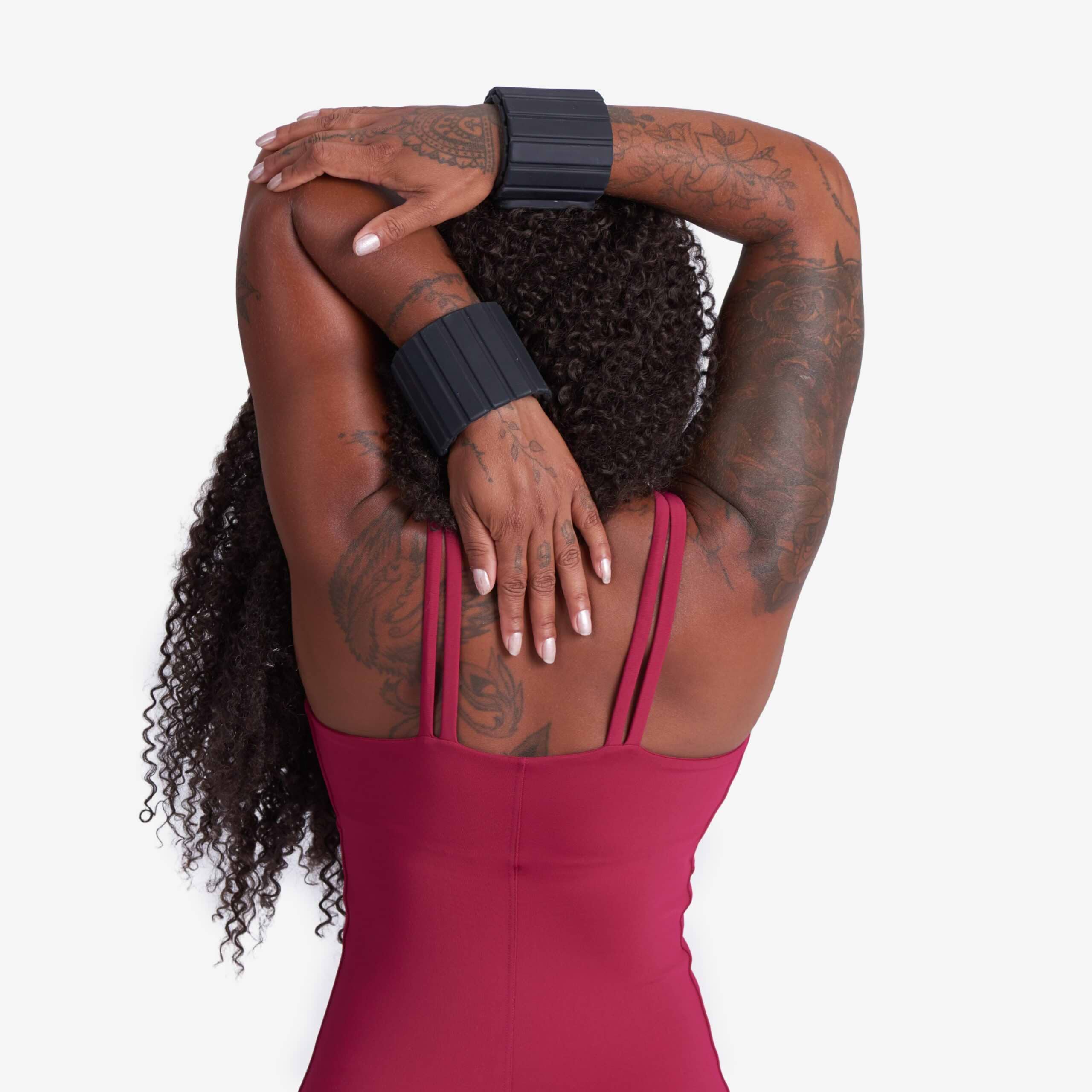 pulseiracaneleira-kali-yogateria-preto-07