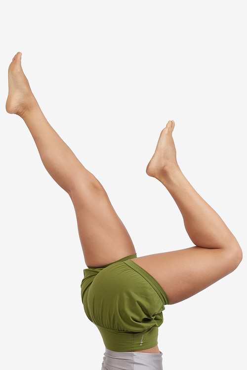 short-iyengar-yogateria-06-verde short-iyengar-yogateria-06-verde
