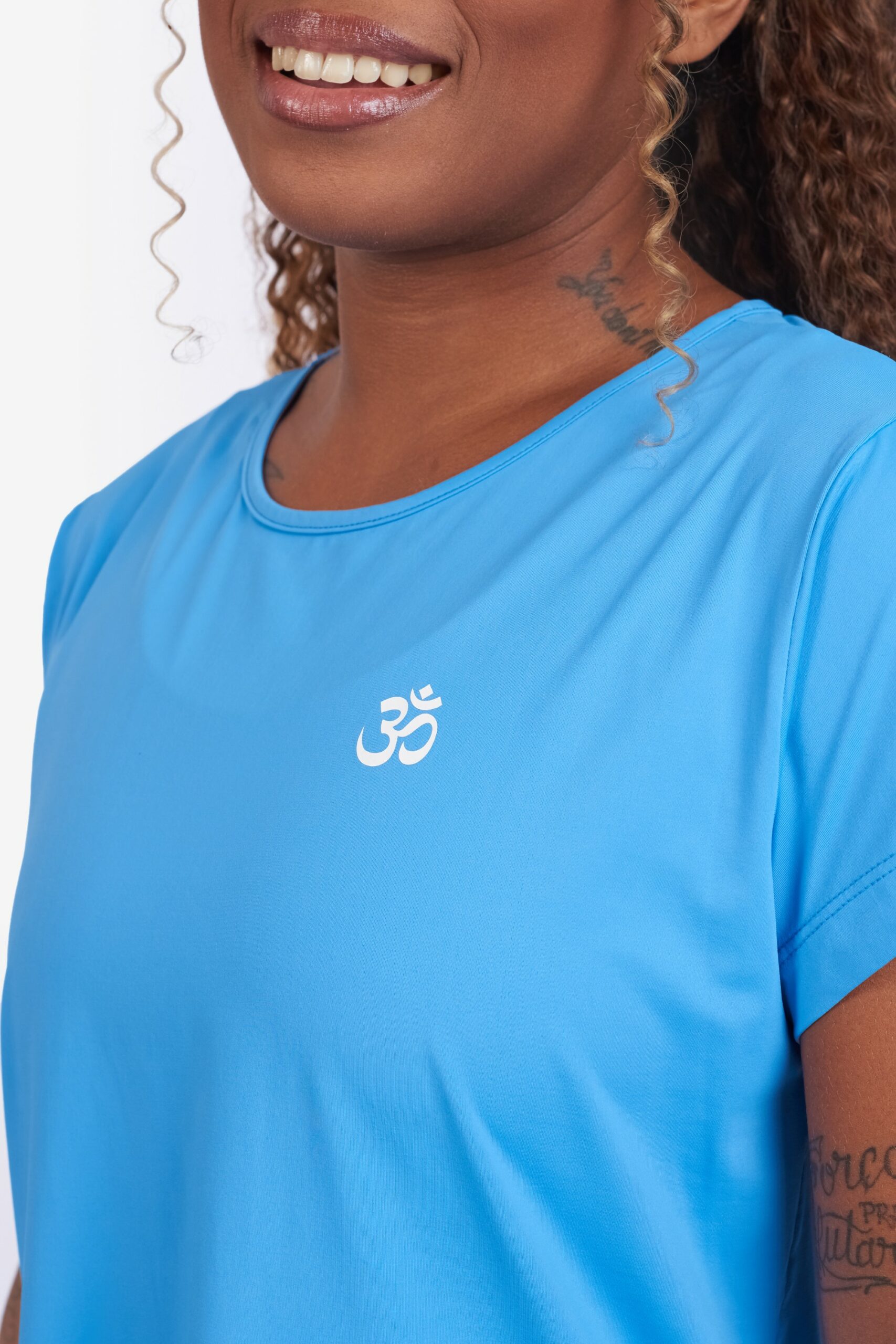 Blusa Long - Om 7 blusa-long-yogateria-azul-01