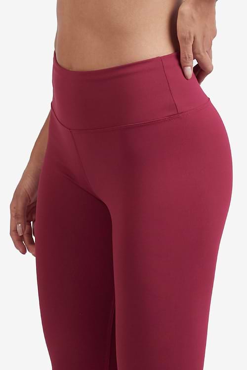 legging-flex-yogateria-cereja-05 legging-flex-yogateria-cereja-05