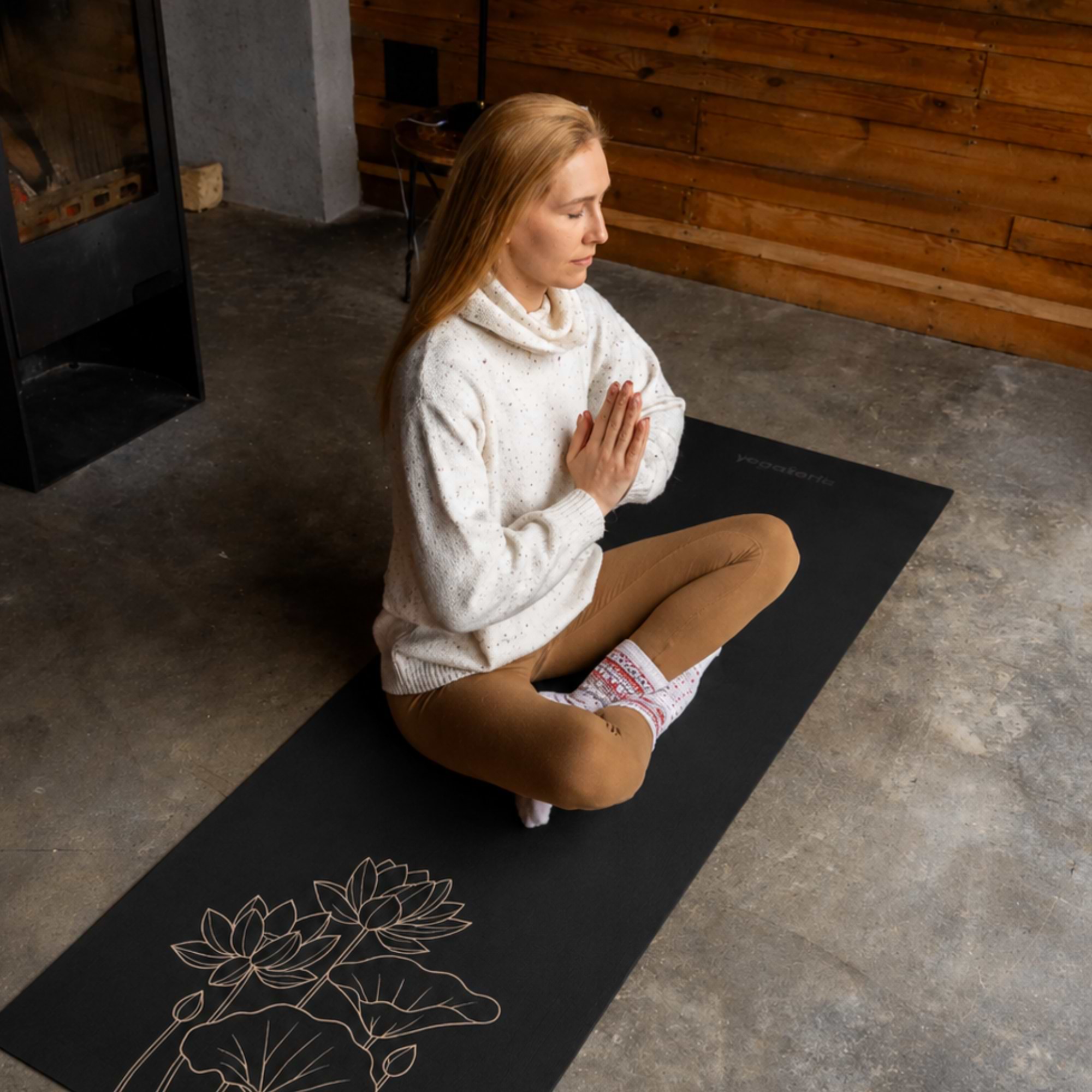 Tapete de Yoga Estampado Leela Lotus - 4.5mm PVC eco 8 Leela Lotus Yogateria Preto 04